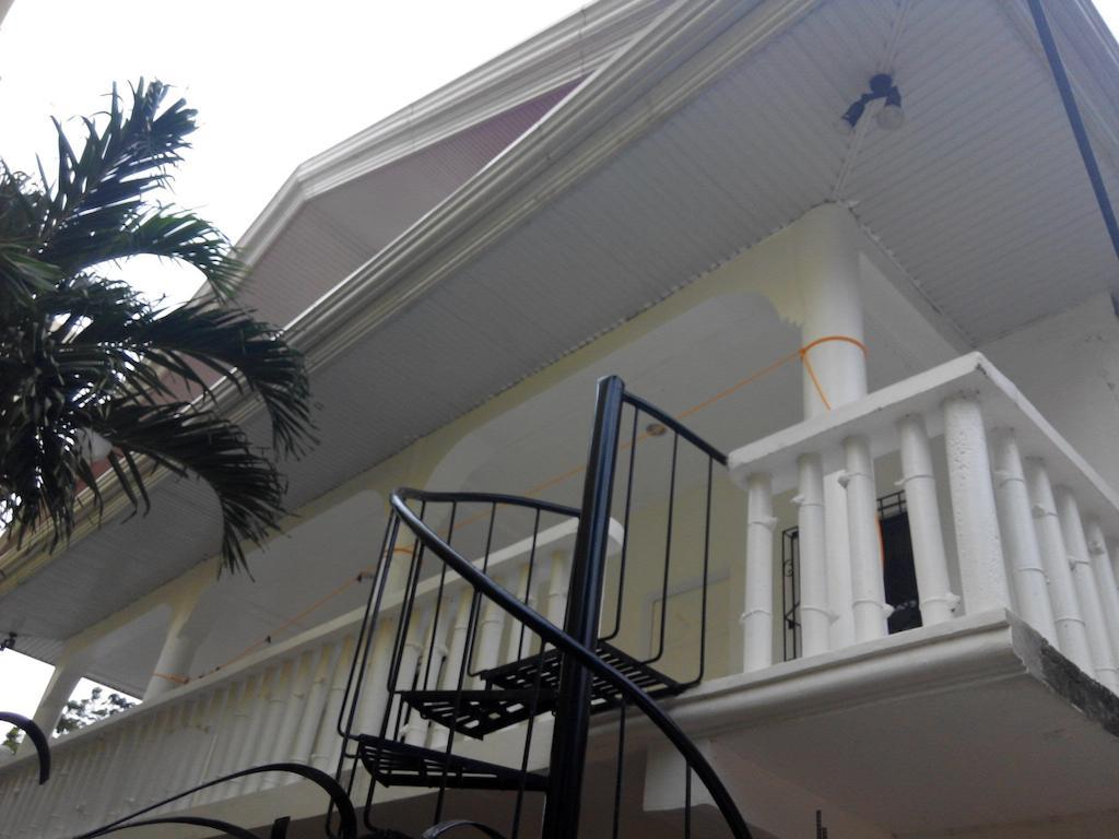 812 Angol Boracay Eksteriør billede
