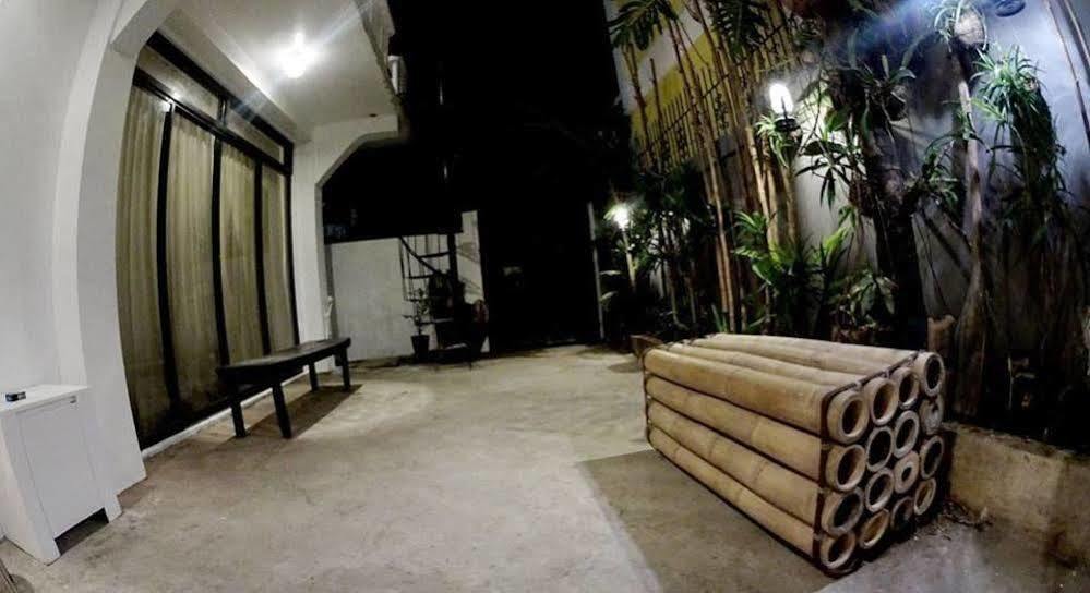 812 Angol Boracay Eksteriør billede