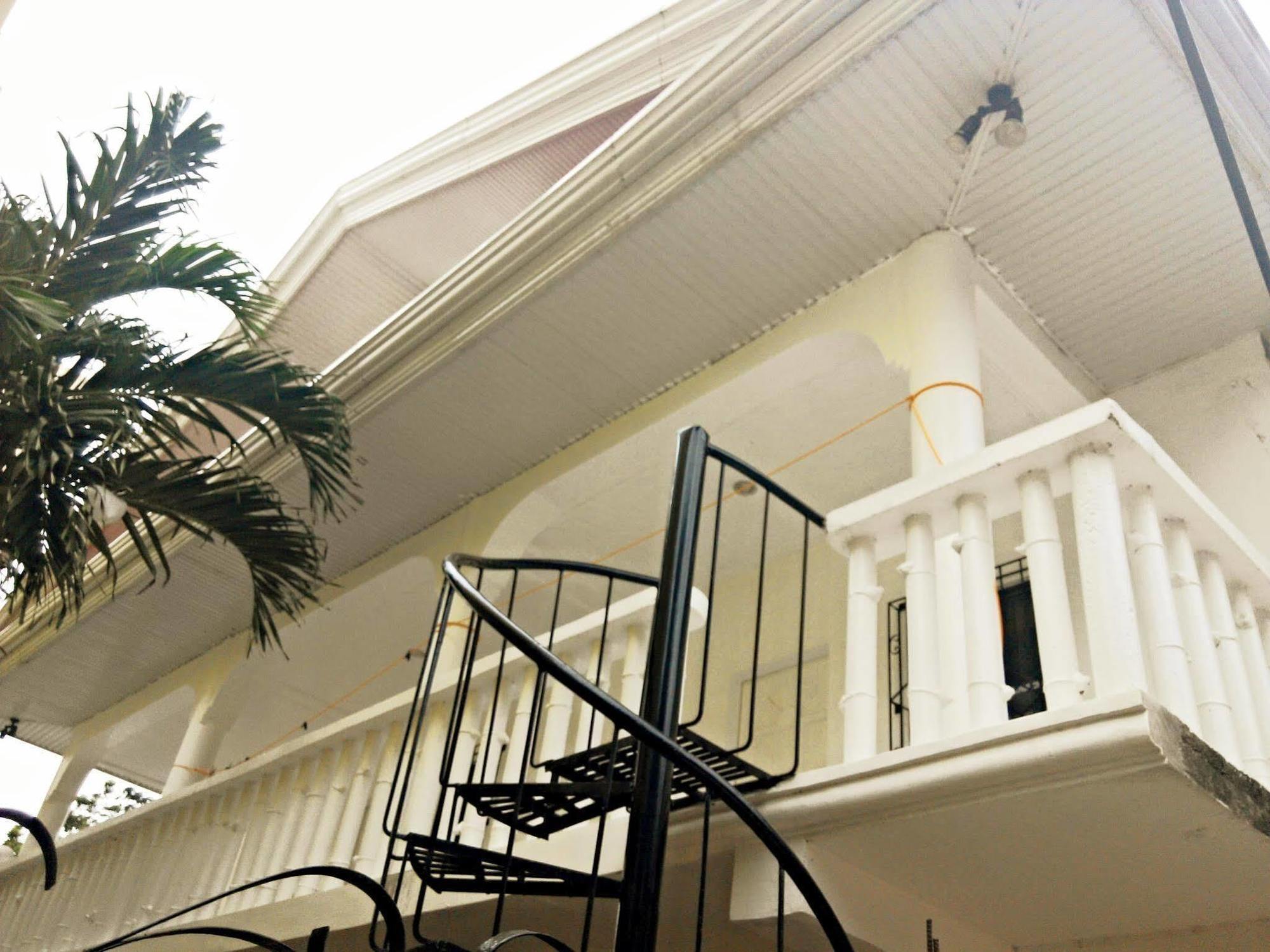 812 Angol Boracay Eksteriør billede